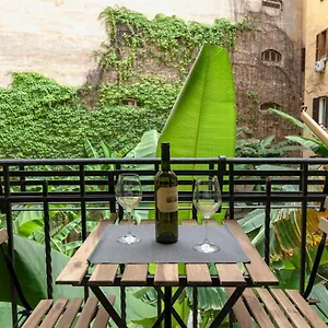 Couette-café Leo's Colosseum - Private, Rome