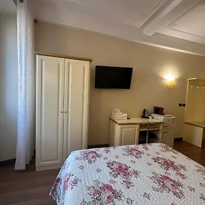 Гостевой дом Termini Station Holidays, Рим