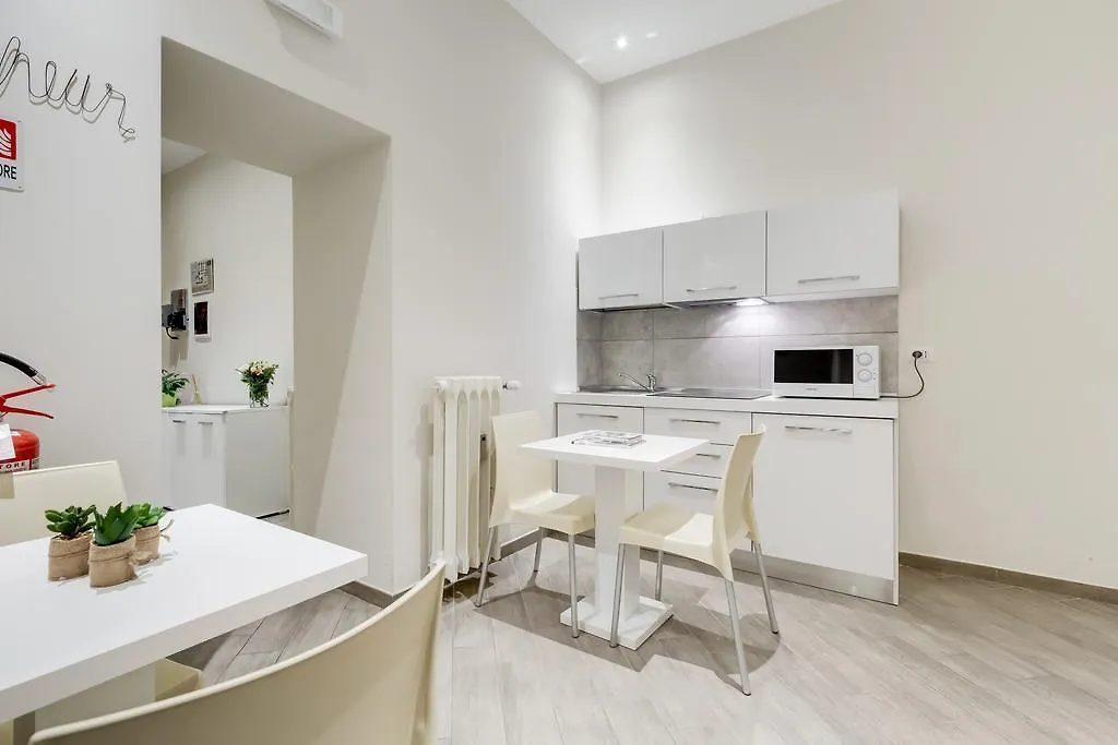 Vaticano 38 Suites Рим